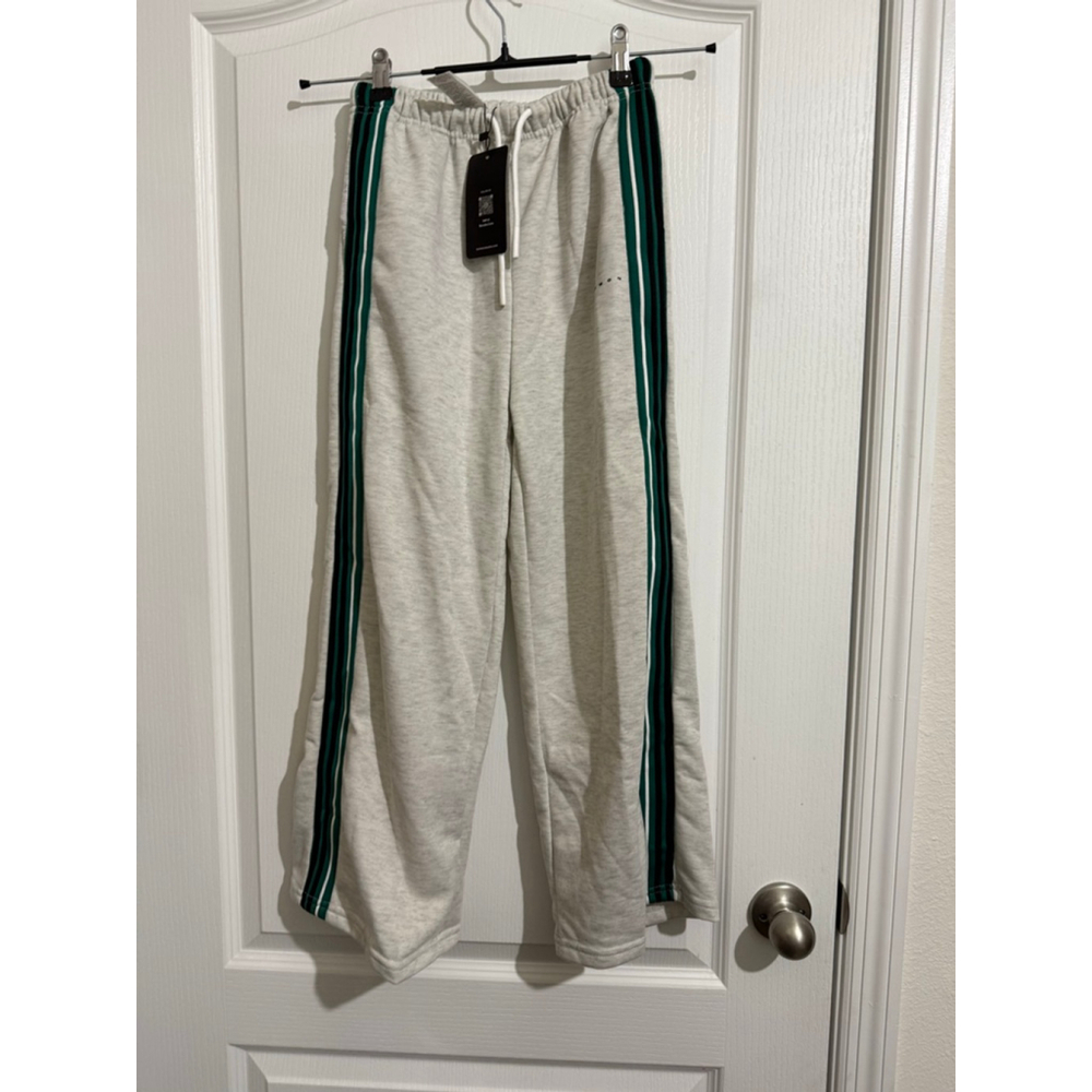 Kids' SUMWON Grey & Green Striped Sweatpants 11Y